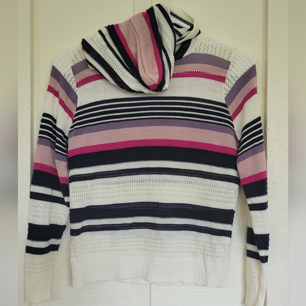 GUC Truly Creative Worldwide Knit Sweater